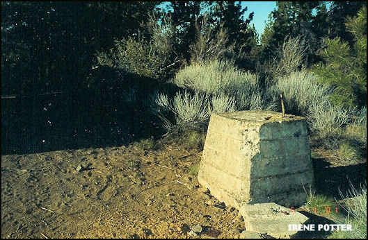 Foundation block for tower leg 5/2/2001