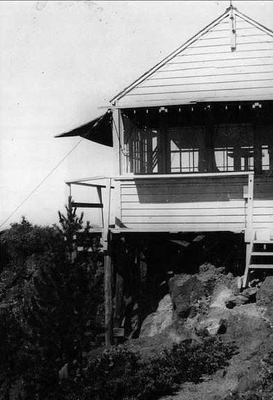 Horse Mountain Lookout 1946