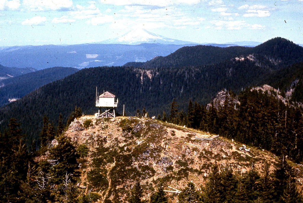 Thunder Mountain Lookout 