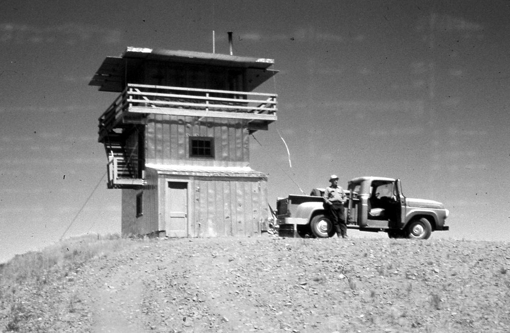 Pyramid Point Lookout 1959