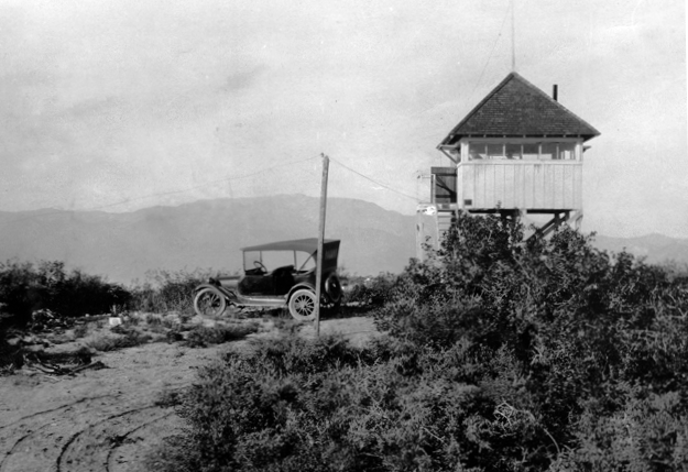 Vista Grande Lookout - Circa 1920's