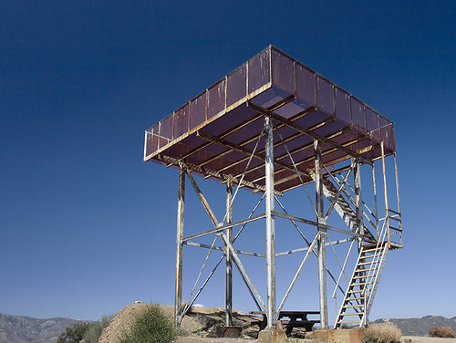 Fire destroyed the lookout in the 1970's