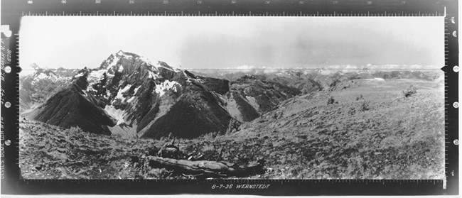 Devils Dome Lookout panoramic 8-7-35 (SW)