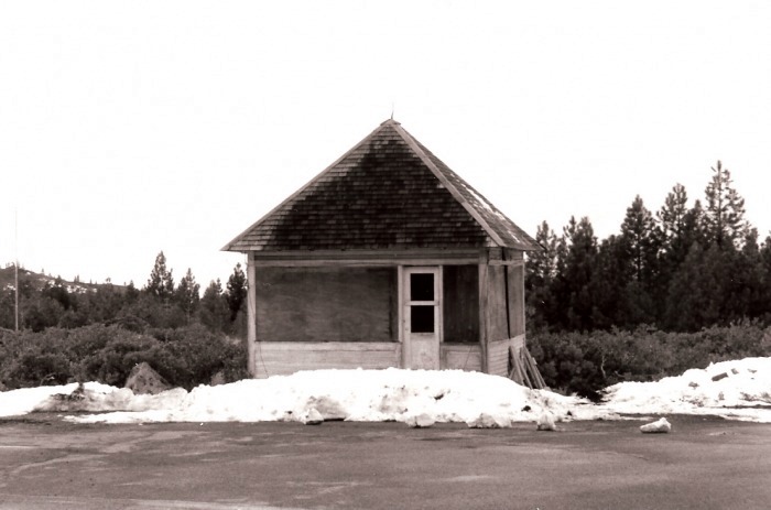 Prospect Peak Lookout at Manzanita Lake - 1998