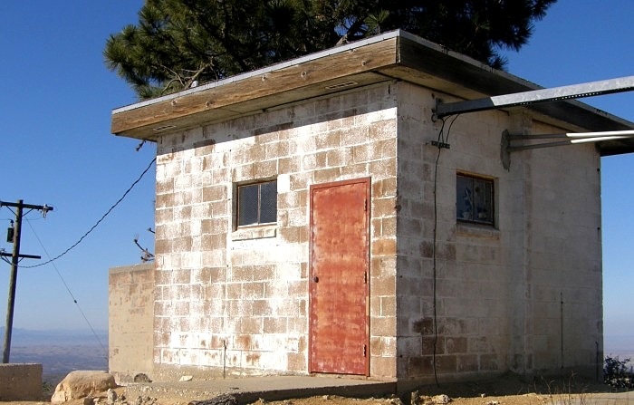 11 Foot Block Tower For 1964 Built CL-100 Cabin In 2009 - Now Removed